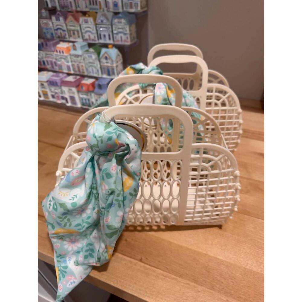 NEW THE DARLING EFFECT jelly basket in cream